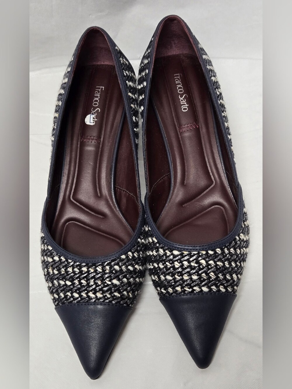 Franco Sarto Navy Blue / Ivory Textured Tweed Kitten Heels Pointed Toe 8
